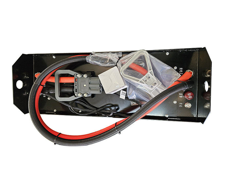 শক্তিশালী লিথিয়াম লিফট ট্রাক ব্যাটারি 25.6V ভোল্টেজ মসৃণ হ্যান্ডলিং জন্য